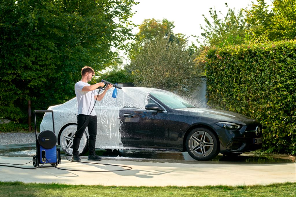 Excellent 170 UK High pressure washer - Image 9
